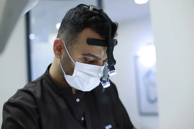 berkcan-saglam-dentmoren https://www.dentmoren.com/wp-content/uploads/2026/06/berkcan-saglam-dentmoren-640x427.webp